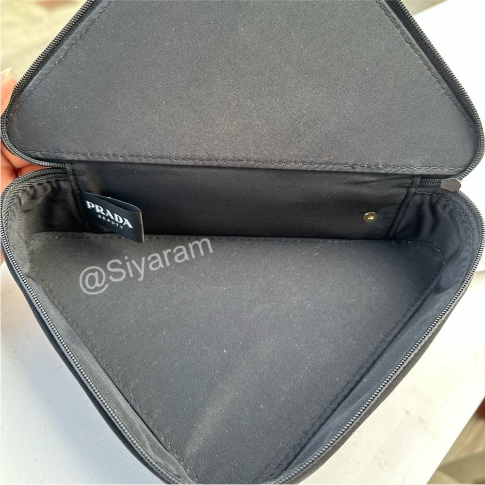 Prada Pink Triangle Clutch with Gold Chain - Picture 11 of 12